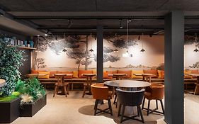 阿德勒斯公寓式酒店